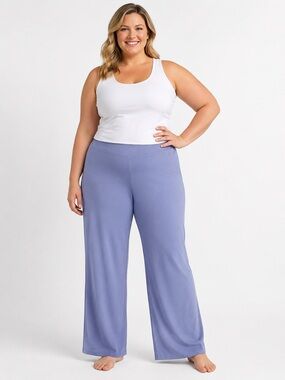 Fabletics 24/7 kick flare yoga pants size 1X